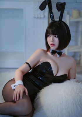 偷拍丝袜美腿亚洲麻豆_720免费全集观看
